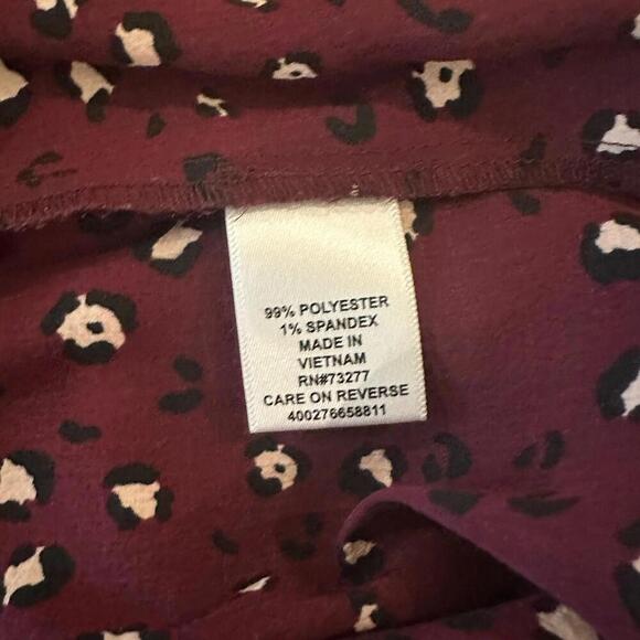 ELLE Cheetah Print Blouse Size Medium - Picture 9 of 9